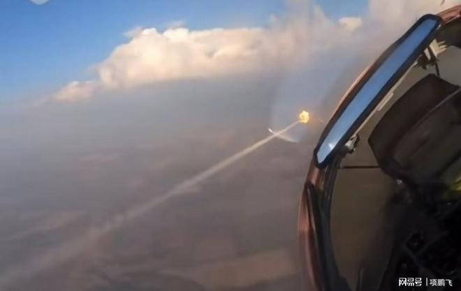 克里米亚军船！空袭苏梅的俄军指挥部pg电子免费模拟器乌克兰海军击毁(图2)